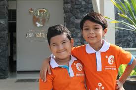 Smk negeri 1 slahung ponorogo sekolah kejuruan berbasis kompetensi yang menjadi unggulan dan rujukan di ponorogo. Sd Unggulan Permatajingga Tumbuh Dengan Kepribadian