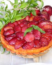 Tarte Tatin Aux Nectarines Recette Tarte Tatin Idee Recette Facile Recette Tarte