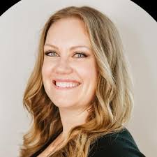 Jamie Currey's Instagram, Twitter & Facebook