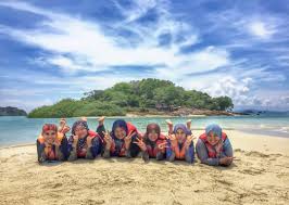 16,143 likes · 17 talking about this. Tripbajetpulaumersing Twitter àªªàª° 1 1 Pulau Raja Mersing Sandbank Tak Payah Susah Susah Buat Pasport Pergi Jauh Jauh Nak Tengok View Yg Cantik Pulau Pulau Di Mersing Johor Ni Pon Setanding Luar Negara We