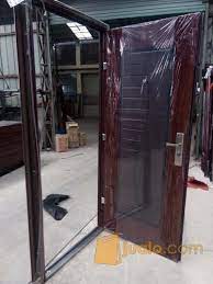Namun juga perlu memperhatikan nilai estetikanya. Jbs Alternatif Harga Pintu Besi Minimalis Dari Baja Produsen Pintu Rumah Bandung Jualo