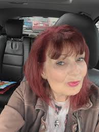 Hi all! I just wanted to introduce myself and share a photo that my friend  Debbie Peace took around 1972 or 73. I believe I was in grade 9 or 10. I