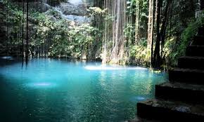 Terre d'extrêmes, le mexique touristique se situe entre volcans, sierras désertiques et jungle tropicale. Cenote Mexique Mexique Voyage Cenote Mexique Paysages Magnifiques