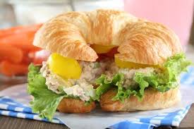 Recipes from pioneer woman lightens up episode featuring low carb burger, breakfast and lunch for which i've calculated the weight watchers smartpoints. The Best Tuna Salad Sandwich Tasty Kitchen A Happy Recipe Community
