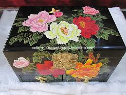 This wonderful delicate jewelry box decorate girl's room, woman, making it the charm inherent in adolescence. Jewelry Boxes Home Living Wood Painted Flower Jewelry Box