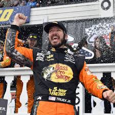 (born june 29, 1980 in mayetta, new jersey) is an american racecar driver. Martin Truex Jr Pulls Away On Restart To Win Nascar Race Auto Racing Madison Com