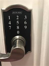 Mar 24, 2018 · schlage double cylinder b160 style deadboltwhen the key turns in a complete circle and doesn't unlock the tailpiece is probably broken. Solved Light Turns Green But Door Won T Open Fixya