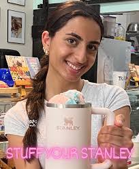 Dustin Mixon's Instagram, Twitter & Facebook