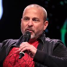 Teenage Ninja to Mutant Turtle: Becoming the Reel Raphael: Scott, Kenn,  Scott, Kenn: 9781734051803: Amazon.com: Books