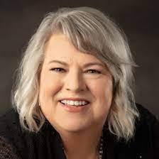 Caroline Boudreaux's Instagram, Twitter & Facebook