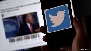 But what is being talked about is nothing new, and nothing compared to the. Twitter Sperrt Tausende Qanon Accounts Aktuell Amerika Dw 22 07 2020