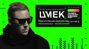 Keri Mayhew's Instagram, Twitter & Facebook