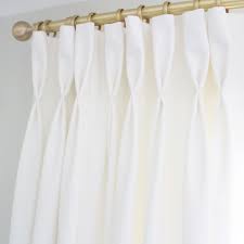 Pretty 2 Fold Pinch Pleat Panels In The Home Of Driftwood Decor In Our Cozy Linen Colour Polar Mixed With Linen Curtains Living Room Drapery Designs Curtains