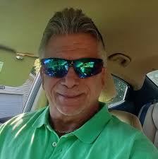 It's a Pennsylvania thing. Where people drive the same exact speed in the  left and right lane!