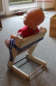 Eine penispumpe sorgt für eine standhafte erektion. Puppen Hochstuhl