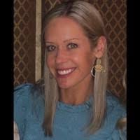 Tracy Adler's Instagram, Twitter & Facebook