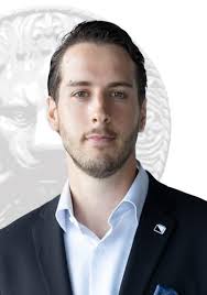 Maison à étages à vendre