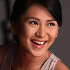 Sarah's suitors must first win her parents' heart