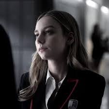 Carla Rosson's Instagram, Twitter & Facebook