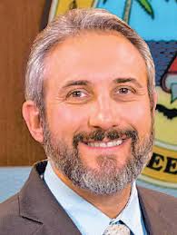 Cape Coral Weekend Breeze by BreezeNewspapers