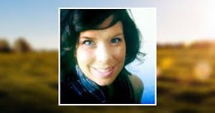 Kathy Yohe's Instagram, Twitter & Facebook