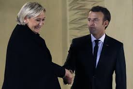 Marine le pen, dirigeante du rassemblement national et candidate pour 2022, fait face aux juges mercredi pour avoir diffusé des images d'exactions de daesh sur twitter. Emmanuel Macron Is Targeting French Muslims To Pander To Marine Le Pen S Far Right Supporters