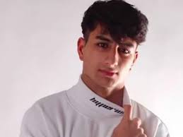 Ibrahim Ali Khan Height, Age, Family, Wiki, News, Videos, Discussion & More
