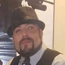 Jazaida Komer and David Looper's Wedding Website