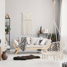 Jika ukuran ruang tamu anda kecil, jangan khawatir anda tetap bisa membuat desain ruang tamu kecil seharusnya tidak menjadi kendala dalam mendekor, anda dapat. 11 Dekorasi Ruang Tamu Modern Ala Bohemian Style Bikin Betah Kumpul