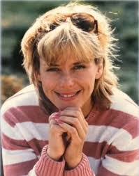 Debra Wilde's Instagram, Twitter & Facebook