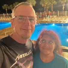 Open air enclosure design for UTVs