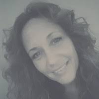 Stacy Beardsley's Instagram, Twitter & Facebook