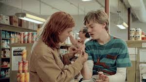 The official website for leonardo dicaprio, featuring archived film photos, trailers, and information; What S Eating Gilbert Grape Icin 15 Fikir Film Leonardo Dicaprio Johnny Depp