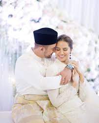 Bagaimanapun, sharnaaz menolak dan tidak bersetuju. Pin On Wedding Posebook