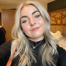 Katie Phinn (@katie_phinn)