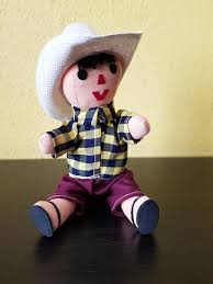 Muneco De Tela Tradicional Mexicano Muneco Ranchero Mexicano Articulado Otomi Arte Mexicano Munecos De Tela Muneco De Fabric Dolls Mexican Doll Rag Doll