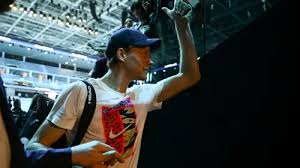 Sinner Seeks ATP Finals Glory! Alcaraz Hot on His Heels!