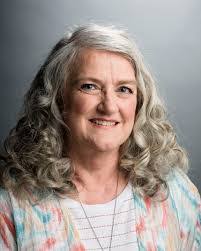 Janet Lee's Instagram, Twitter & Facebook