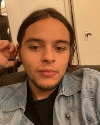 if you're a devil, how come you're not wearing prada? (July 19, 2023) :  r/brooksocial