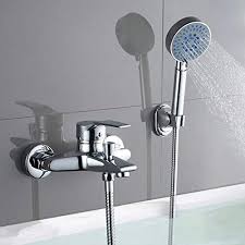 Möchten sie die badewanne auch zum duschen nutzen, empfehlen wir ihnen eine brausearmatur mit integrierter handbrause. Stilvolle Badewannenarmatur Dusche Set Handbrause Mit 5 Strahlarten Woohse Wannenarmatur Badewanne Armatur Wasserfall Online Kaufen