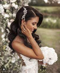 Pin By Abbey Madrid On Wedding Beautiful Wedding Hair Bridal Hair Down Wedding Hair Down