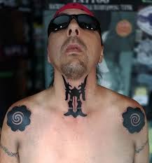 Letcu Sipatiti will be Guestspot at Skrang Tattoo Studio starting 12th  August till 17th of August 2024.All the way from Mentawai Island,Indonesia.  For appointment Do contact us while he is here..thanks!