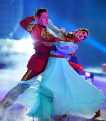 Eine woche nach dem finale wird. Let S Dance Profi Challenge 2020 Meinung Kritik Nacht Der Stars