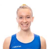 Lana Hewitt's Instagram, Twitter & Facebook