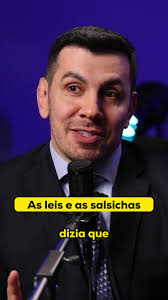 Esse é um trecho da conversa com o Dr. André Norberto (assessor parlamentar  e professor de direito civil no Mackenzie). A frase mencionada no vídeo é  atribuída ao barão Otto von Bismarck (1815-1898). ...