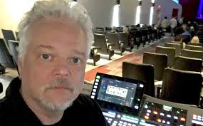 In Memoriam: Country & Roots Music's Fallen Greats of 2023