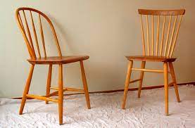 Dine in style with a set of stunning dining chairs from furniture village. Swedish Windsor Chairs From Smaland Woodworking Projects Furniture Wooden Chair Wood Projects That Sell