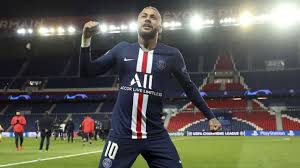 It's the bundesliga's biggest stadium: Champions League Psg Beat Dortmund 2 0 Inside Empty Stadium To Move Into Quarters Football News India Tv