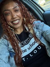 Hey guys my name is Shelby Hardy and I am a student close to graduating at  Paul Mitchell the School Nashville located just 15 minutes away in  Hendersonville! I know many of