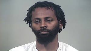 Deputies: Driver hit house, car while trying to evade arrest in Warren